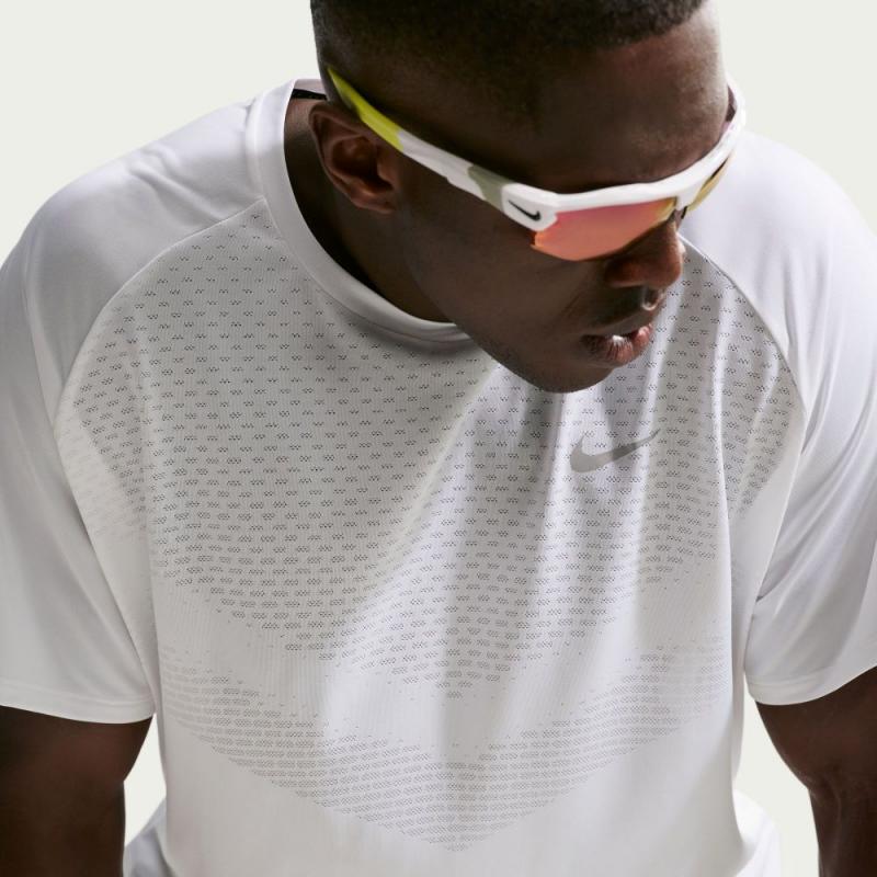 Nike Stride Dri-Fit T-Skjorte Herre Hvit - Bilde 9