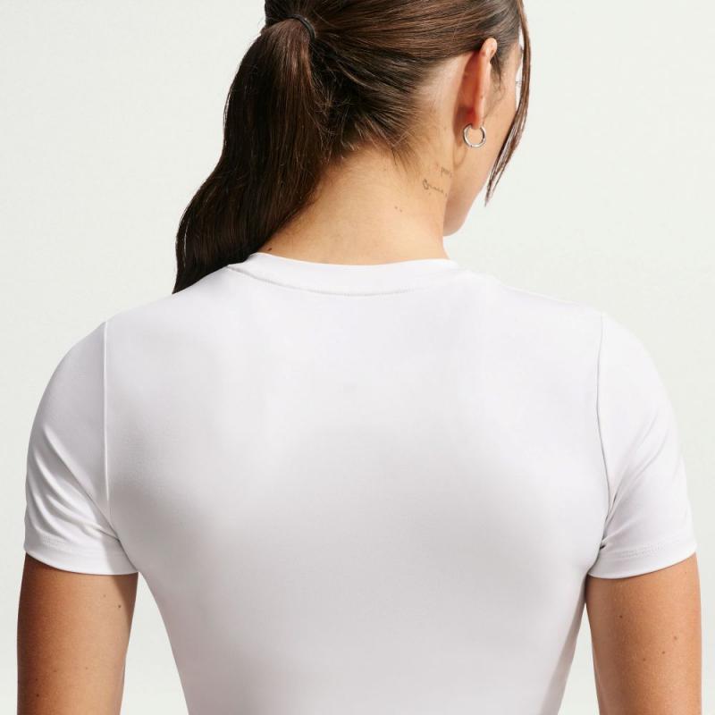 Nike One Fitted T-skjorte Dame Hvit - Bilde 2