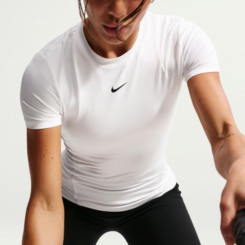 Nike One Fitted T-skjorte Dame Hvit - Bilde 5