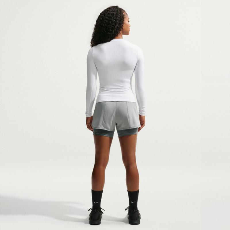 Nike One Dri-Fit Fitted Langermet genser Dame Hvit - Bilde 3