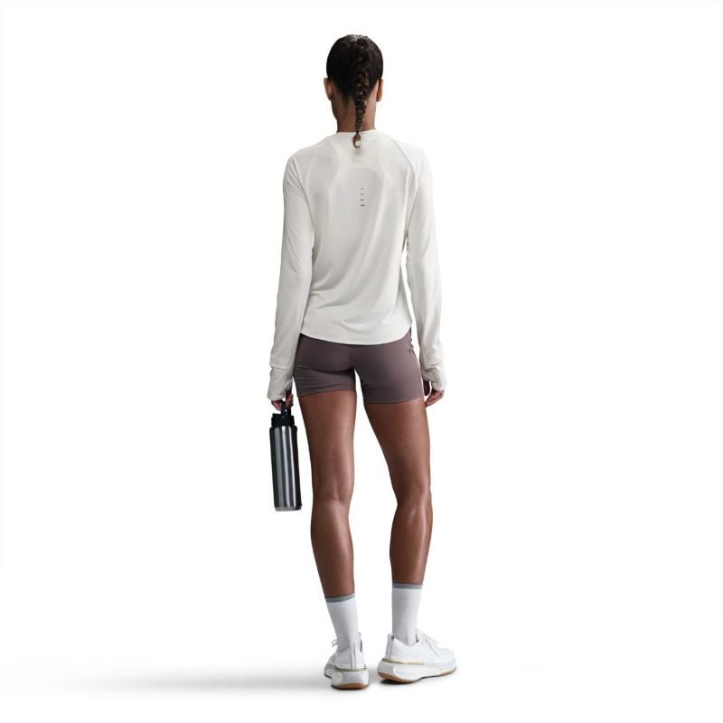 Nike Swift Dri-Fit langermet genser med rund hals Dame Hvit - Bilde 3